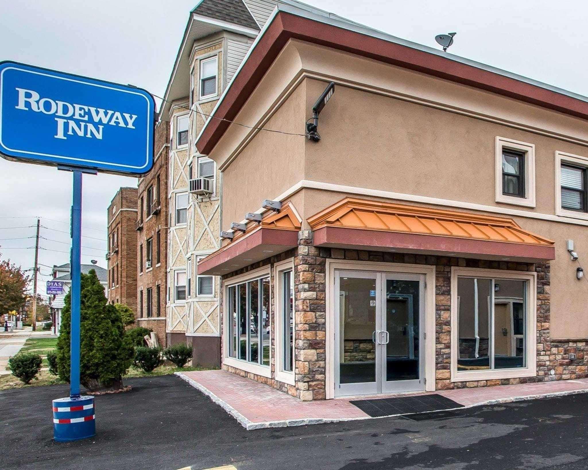 Rodeway Inn Belleville Exteriér fotografie