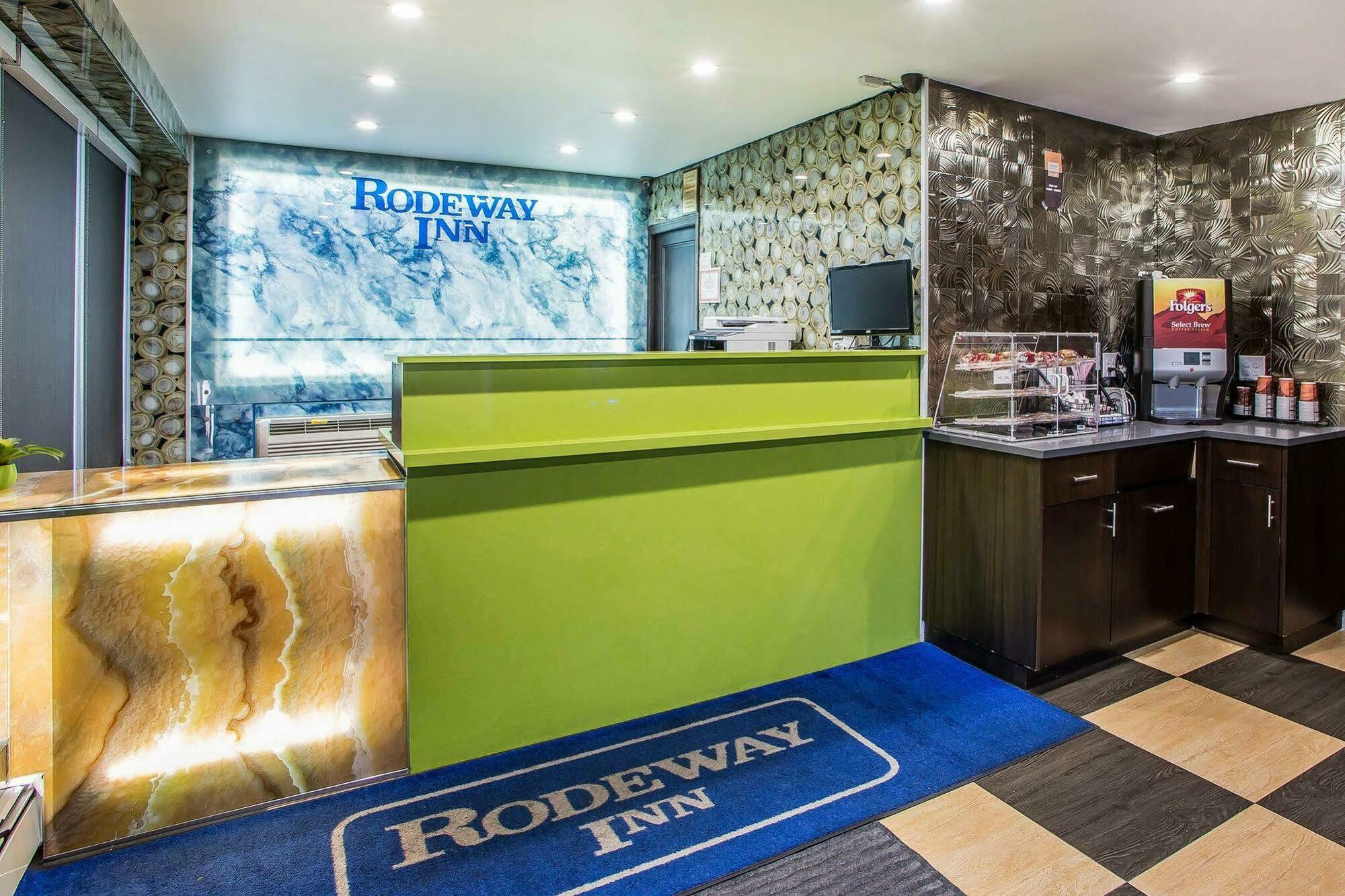 Rodeway Inn Belleville Exteriér fotografie